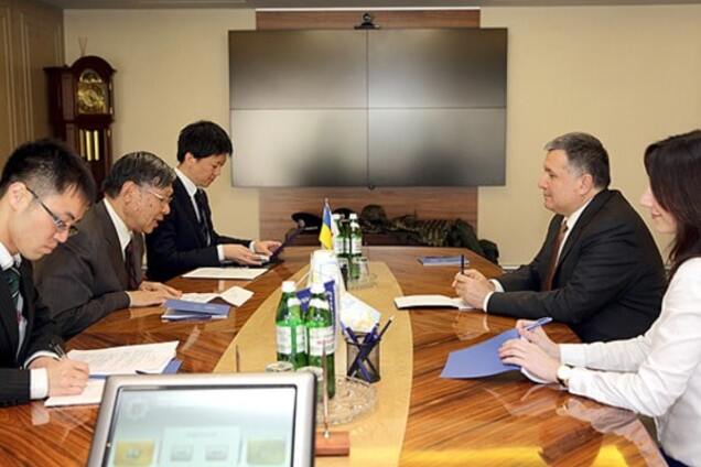 Арсен Аваков и Шигеки Сумми