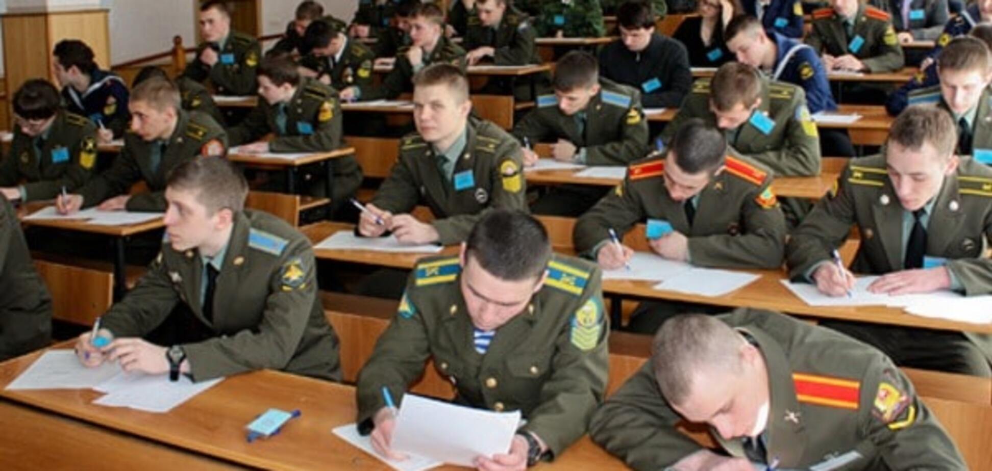 В Донецьк прибули курсанти-артилеристи з Росії