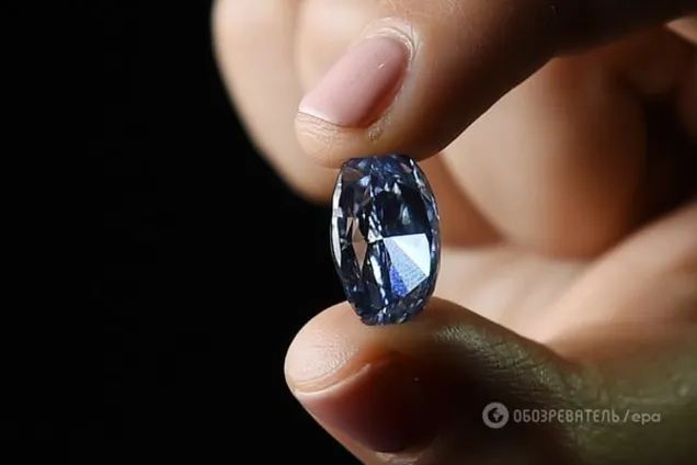 De Beers Millennium Jewel 4