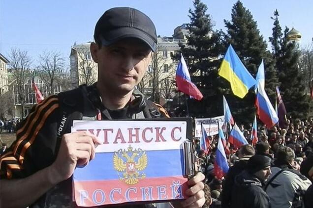 Праздник удался: в честь годовщины захвата СБУ главе отдела СМИ 'ЛНР' проломили голову