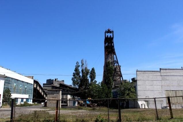 Мінус одна шахта: терористи вивозять з Донбасу обладнання підприємств