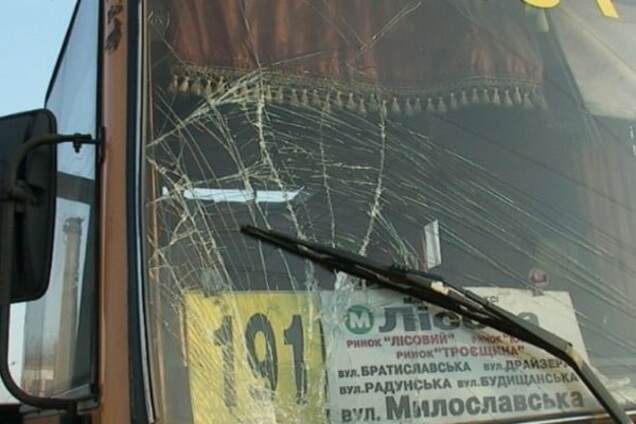 Зіткнення маршруток у Києві: поліція відкрила кримінальну справу