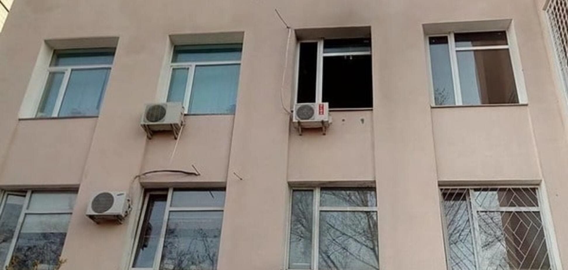 'На процес намагаються вплинути': консул Росії в Україні обурений підпалом кабінету судді