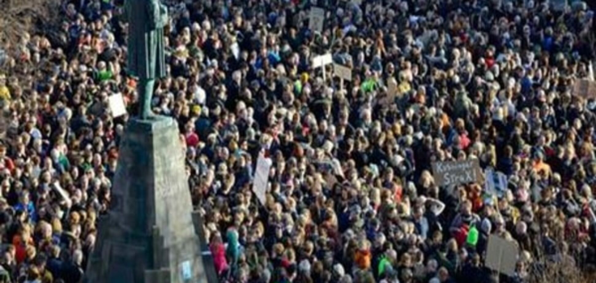 В Ісландії протестувальники вимагають дострокових виборів