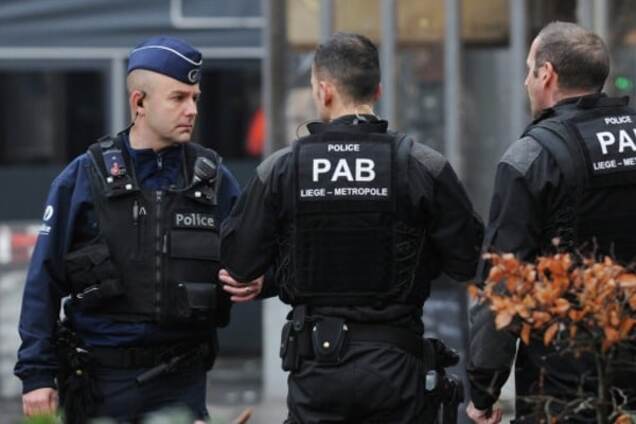 Поліція почала масштабну операцію із затримання пособників терористів у Брюсселі