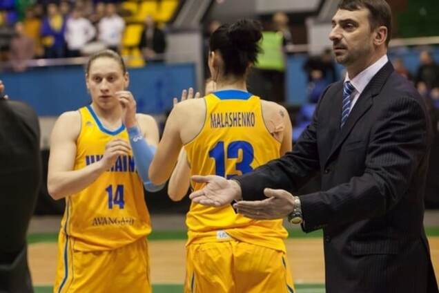 Владимир Холопов