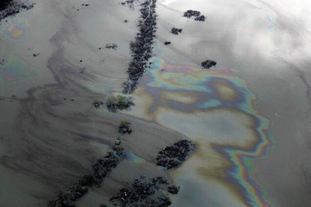 В Крыму произошел разлив нефтепродуктов