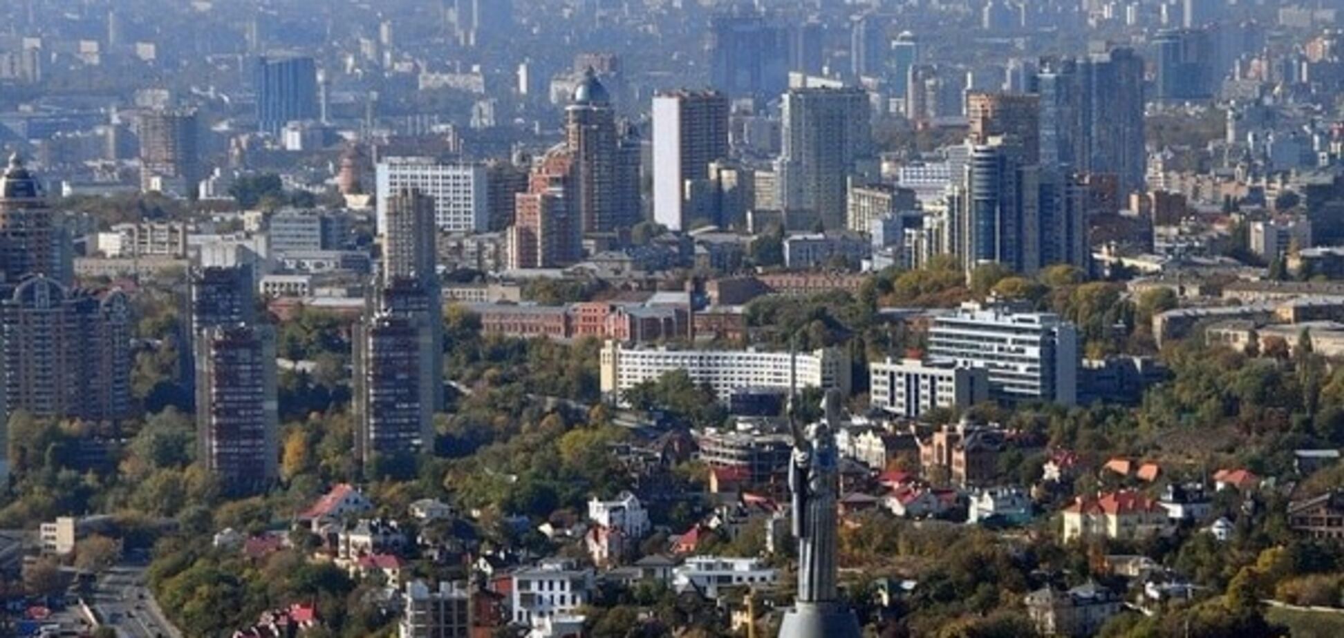 Доводят до смерти и жгут дома: киевлян лишают жилья на Печерске