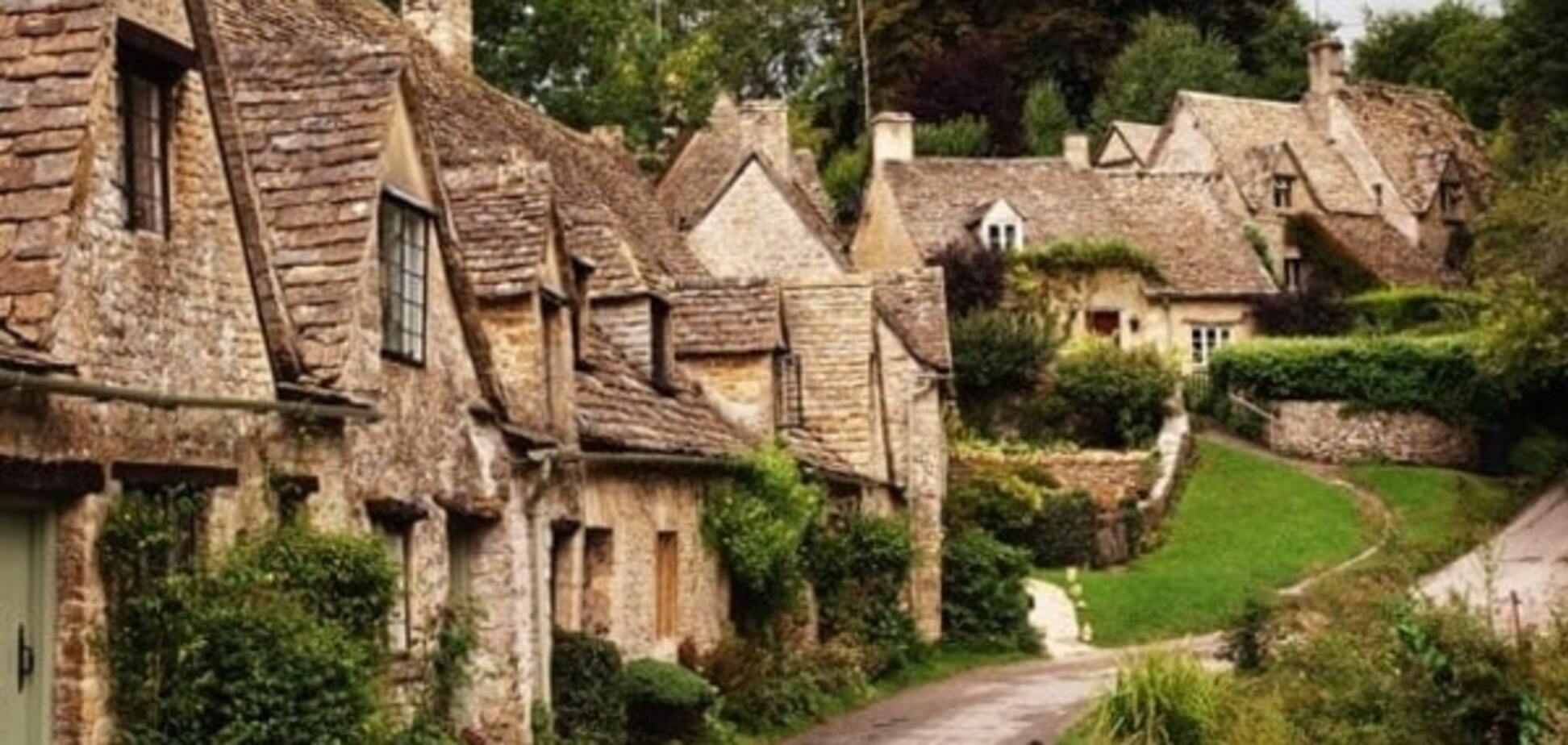 Деревня Бибури, Англия