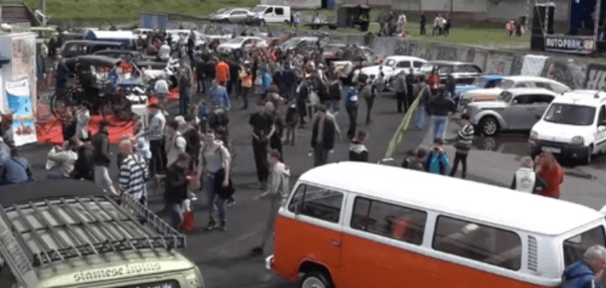 Машины со всей Украины: в Запорожье стартовал фестиваль ретро-автомобилей. Опубликовано видео