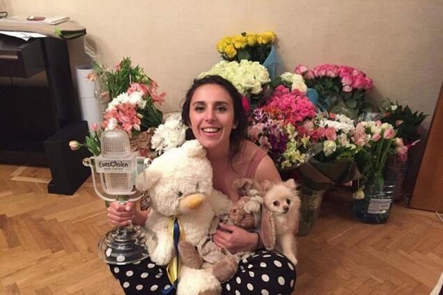 'Люди, це ви найкращі!' Джамала поблагодарила украинцев за поддержку на 'Евровидении'
