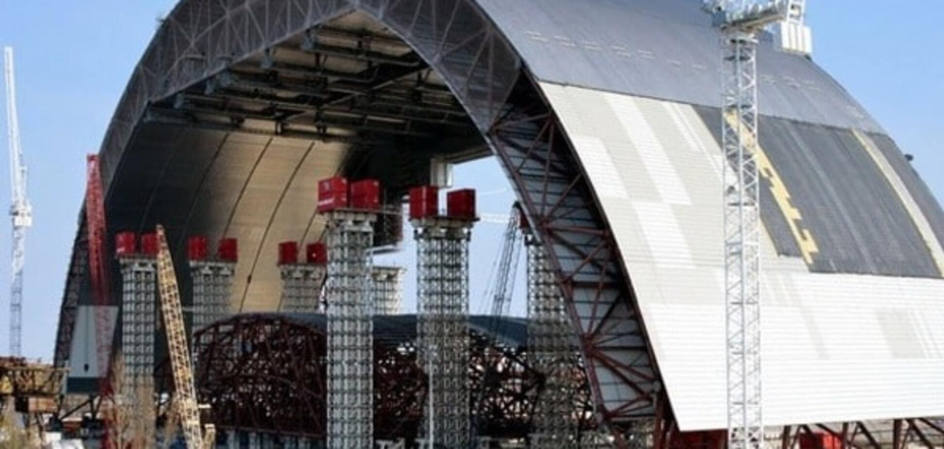 'Битва за метал' у Чорнобилі може зірвати добудову 'Укриття'