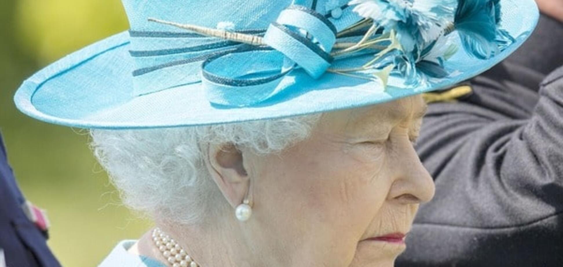 Королева Елизавета II