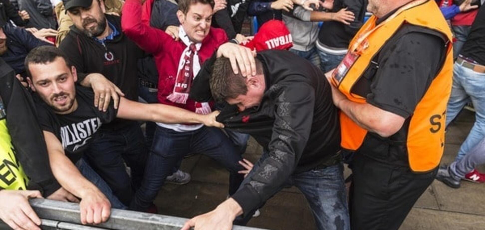 Драка болельщиков