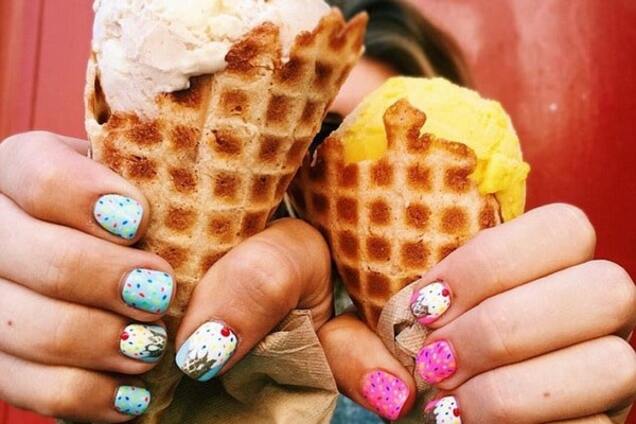 Ногти-мороженое