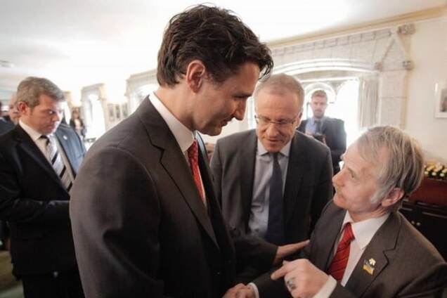 Джемилев встретился с премьером Канады и 'украинским' министром