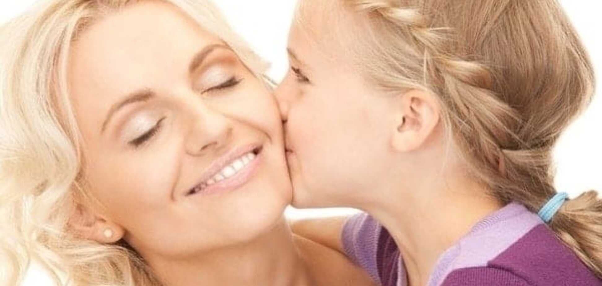 Маме на заметку: 12 важных вещей, которым стоит обучить дочь