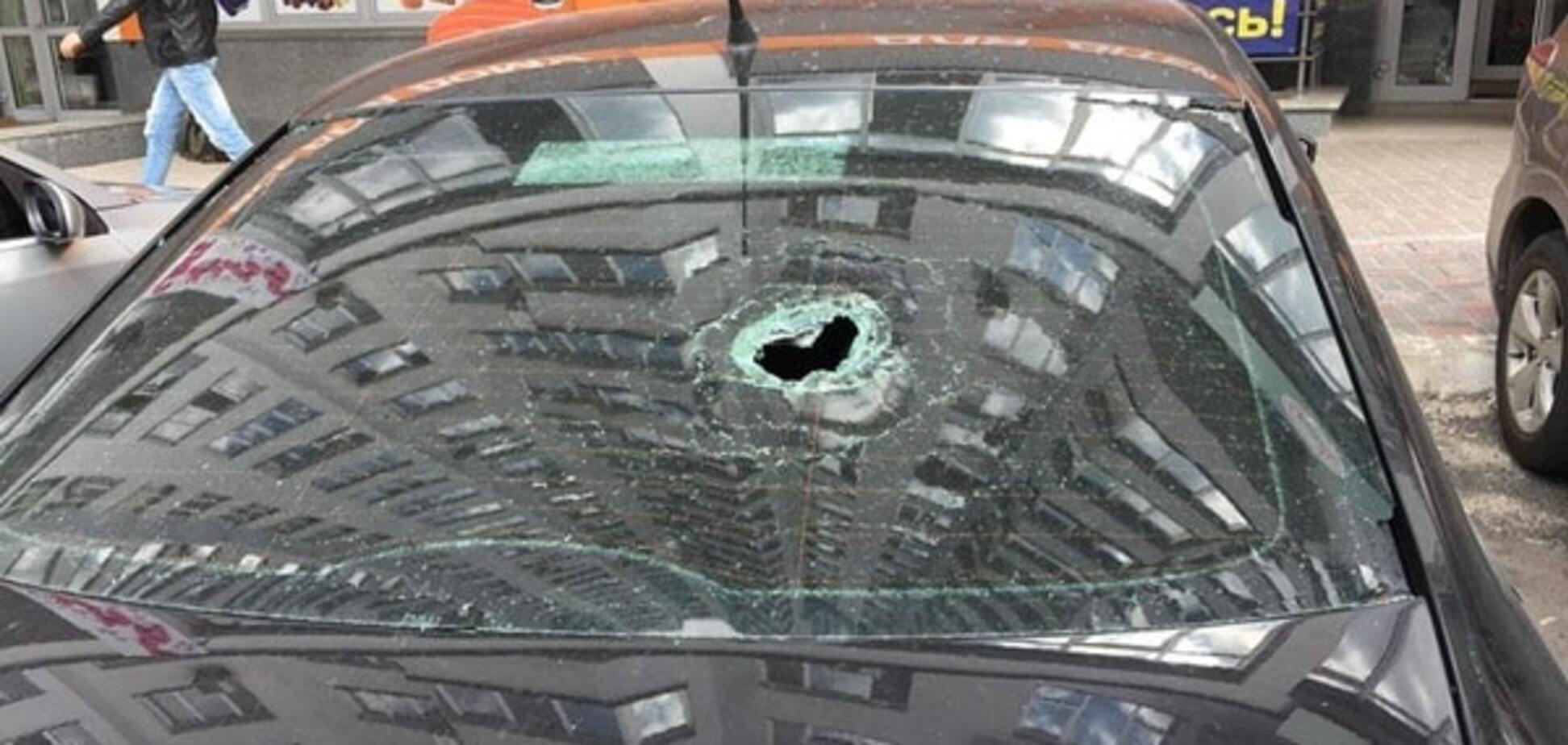 автомобіль