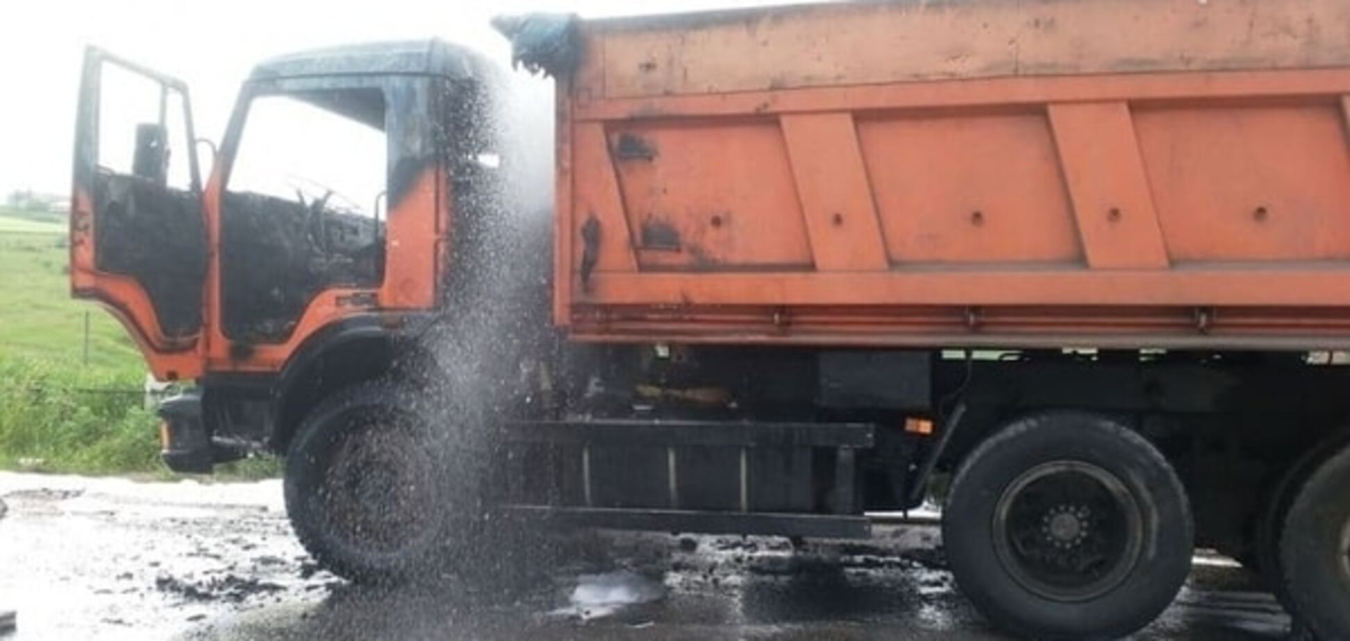 В Кировоградской области сгорел грузовик
