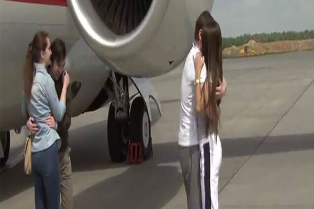 Почему же никто не встретил ГРУшников?