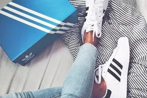 Кроссовки Adidas