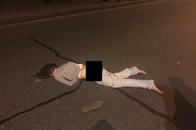 Шукають свідків: у Києві біля 'Арсенальної' позашляховик збив дівчину і втік