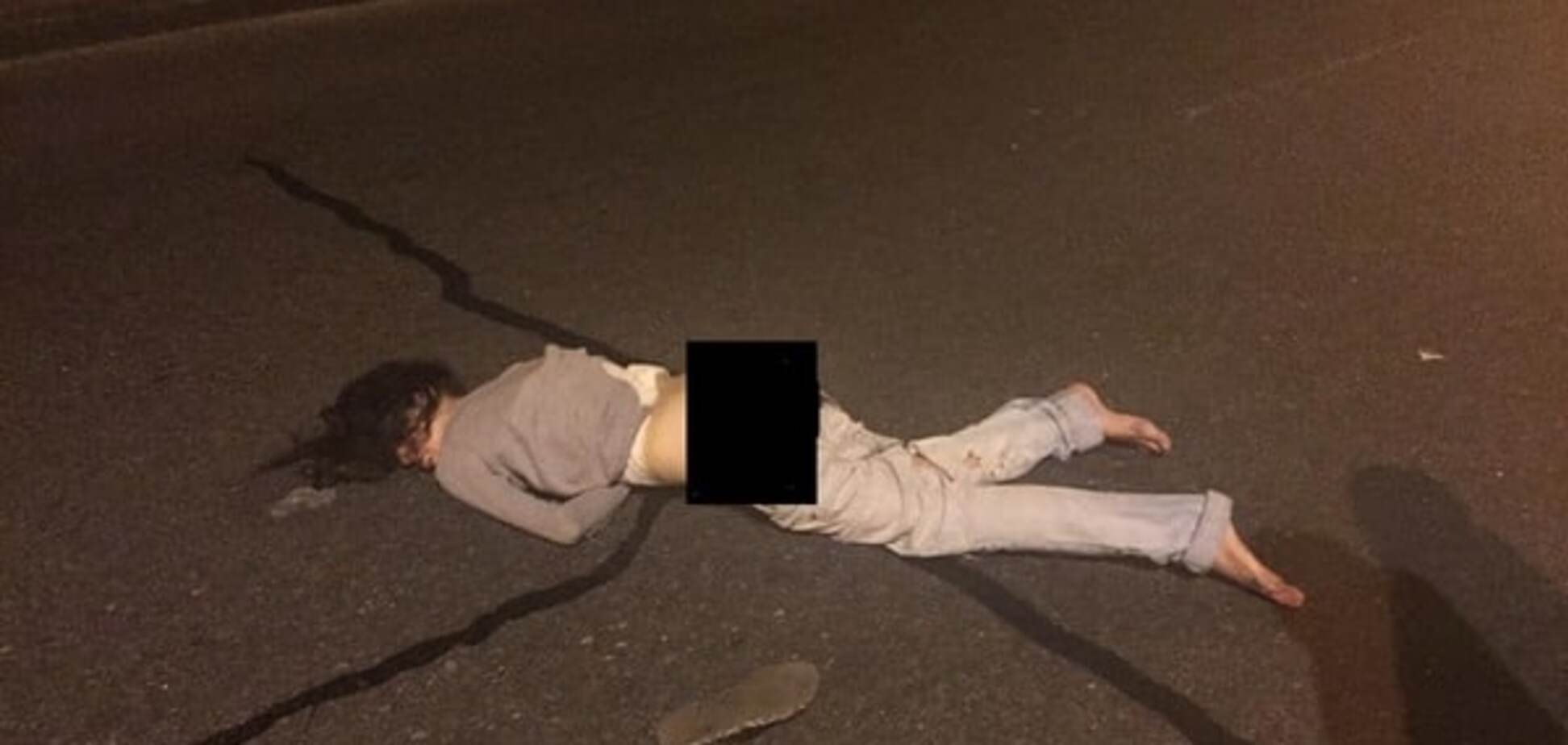 Ищут свидетелей: в Киеве возле 'Арсенальной' внедорожник сбил девушку и скрылся. Опубликовано фото