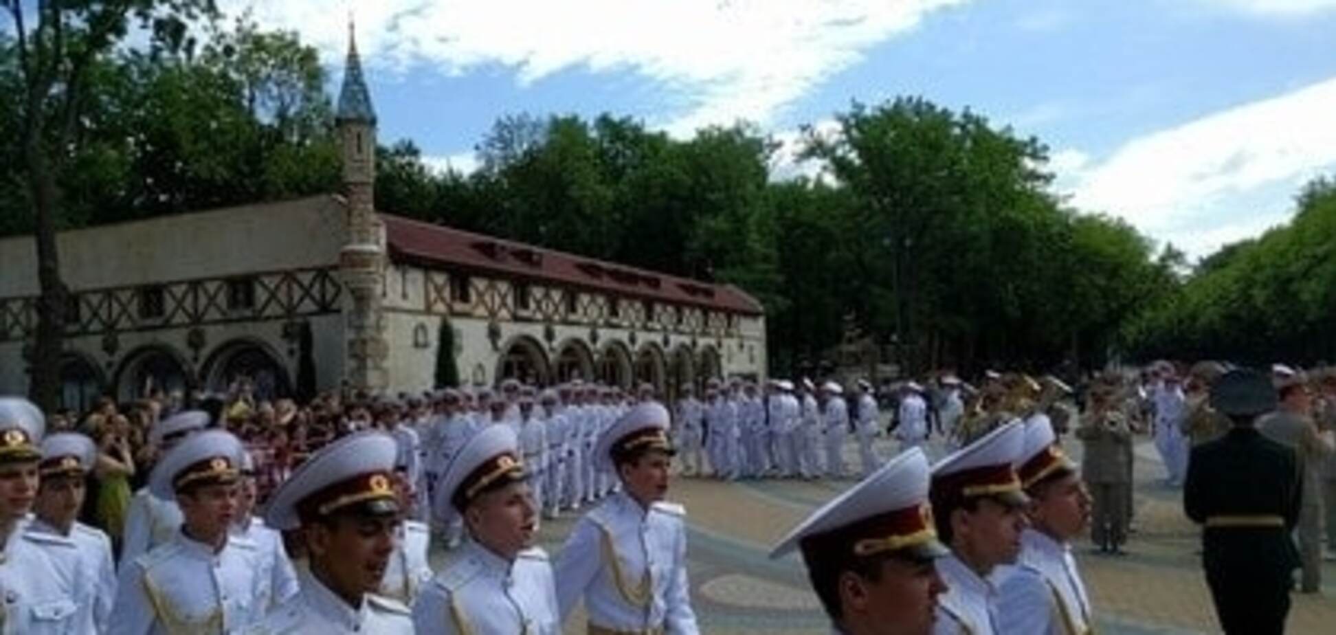 Торжественный выпуск кадетов прошел в парке Горького