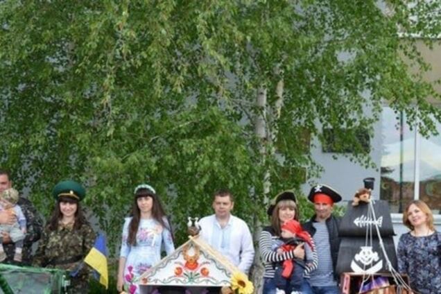 У Чутовому вперше відбувся парад дитячих візочків