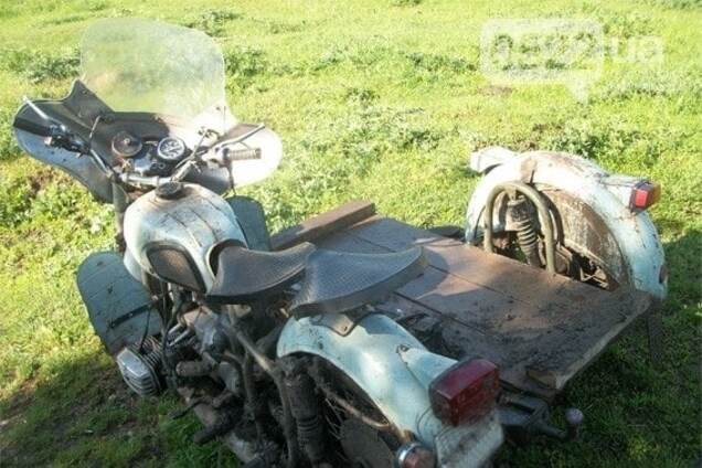 В Кировоградской области двое мужчин угнали мотоцикл