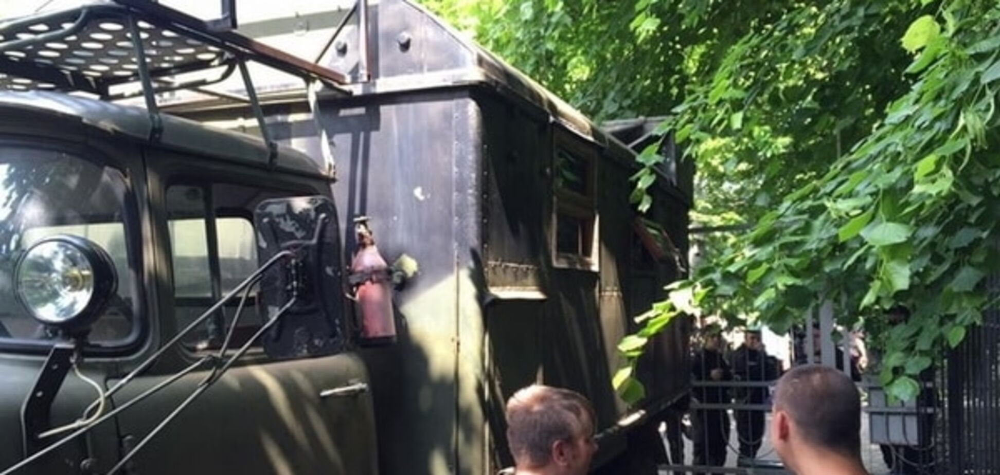 «Дело 2 мая»: Активисты заблокировали Малиновский суд