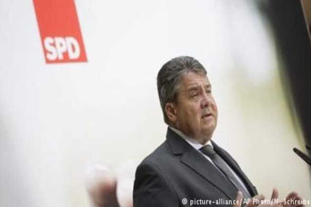 Zeit: У партії віце-канцлера ФРН формується спротив пом'якшенню санкцій проти РФ