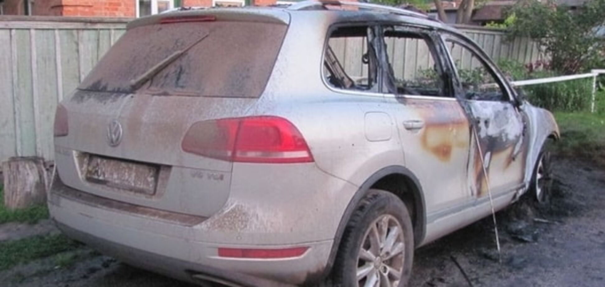 На Кировоградщине горел Volkswagen Touareg