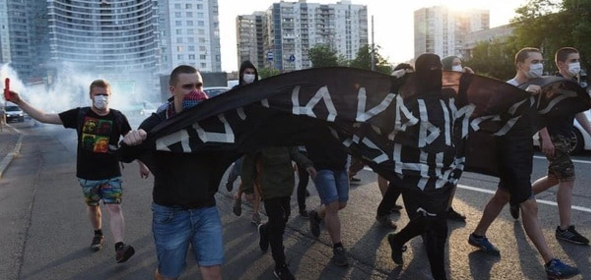 В Москве прошел марш в поддержку Сенцова и Кольченко: фото- и видеофакт