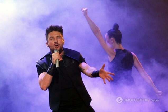 Лазарев упал со ступенек