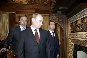Владимир Путин, Дмитрий Медведев и Сергей Ролдугин