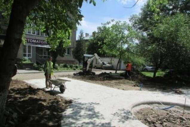 На вулиці Вовчинецькій з’явиться ще один сквер (фото)