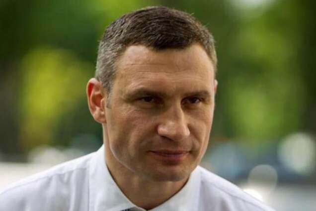 Кличко остановил решение Киевсовета об обращении в ЦИК по выборам в райсоветы