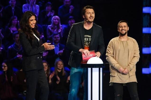 Санта Димопулос, Сергей Притула, Монатик