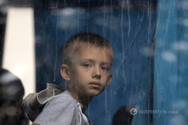 Шоу замість уроків: що зробили терористи з донецькими школами за два роки