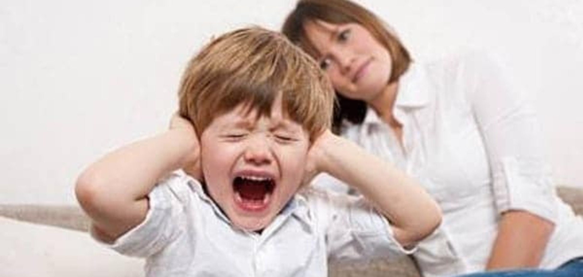 Почему ребенок не слышит родителей: основные причины