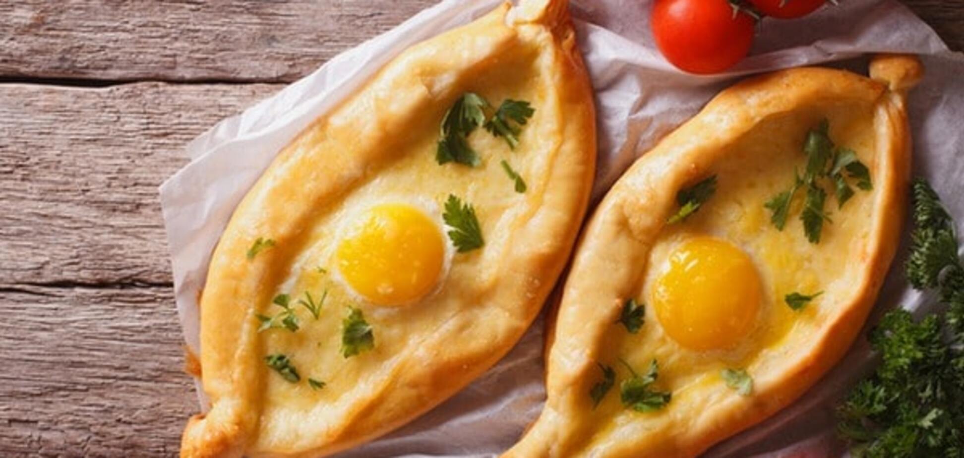 Хачапури по-аджарски