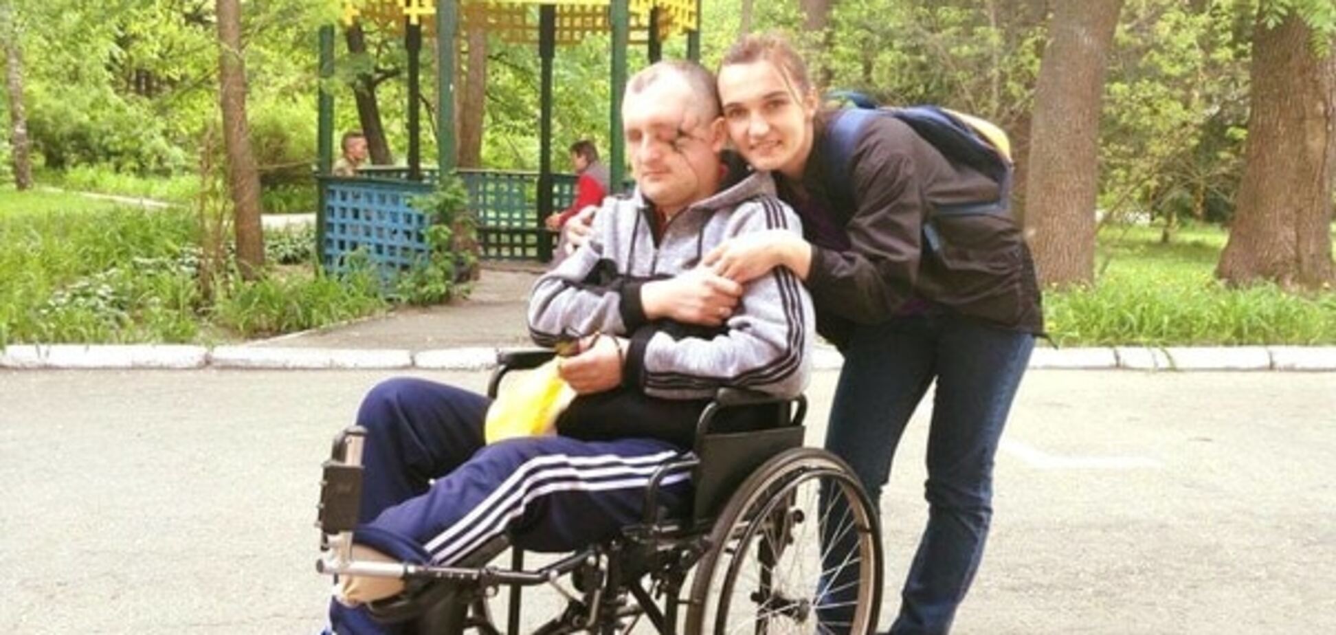 Потерял глаза, но нашел любовь: украинцев попросили помочь бойцу АТО