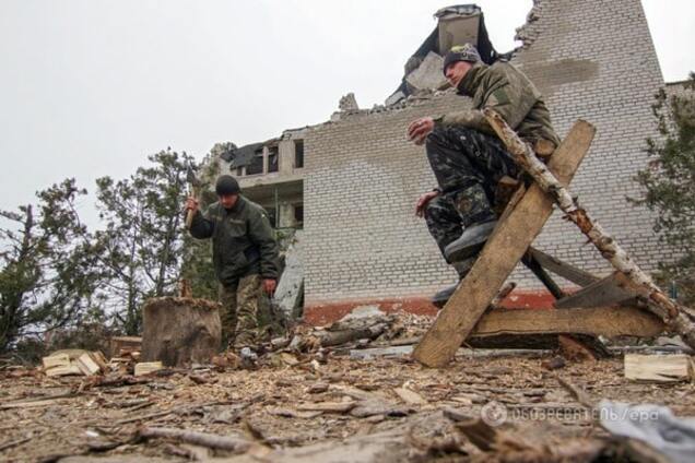 Снайперы террористов атаковали бойцов АТО в Широкино и Авдеевке