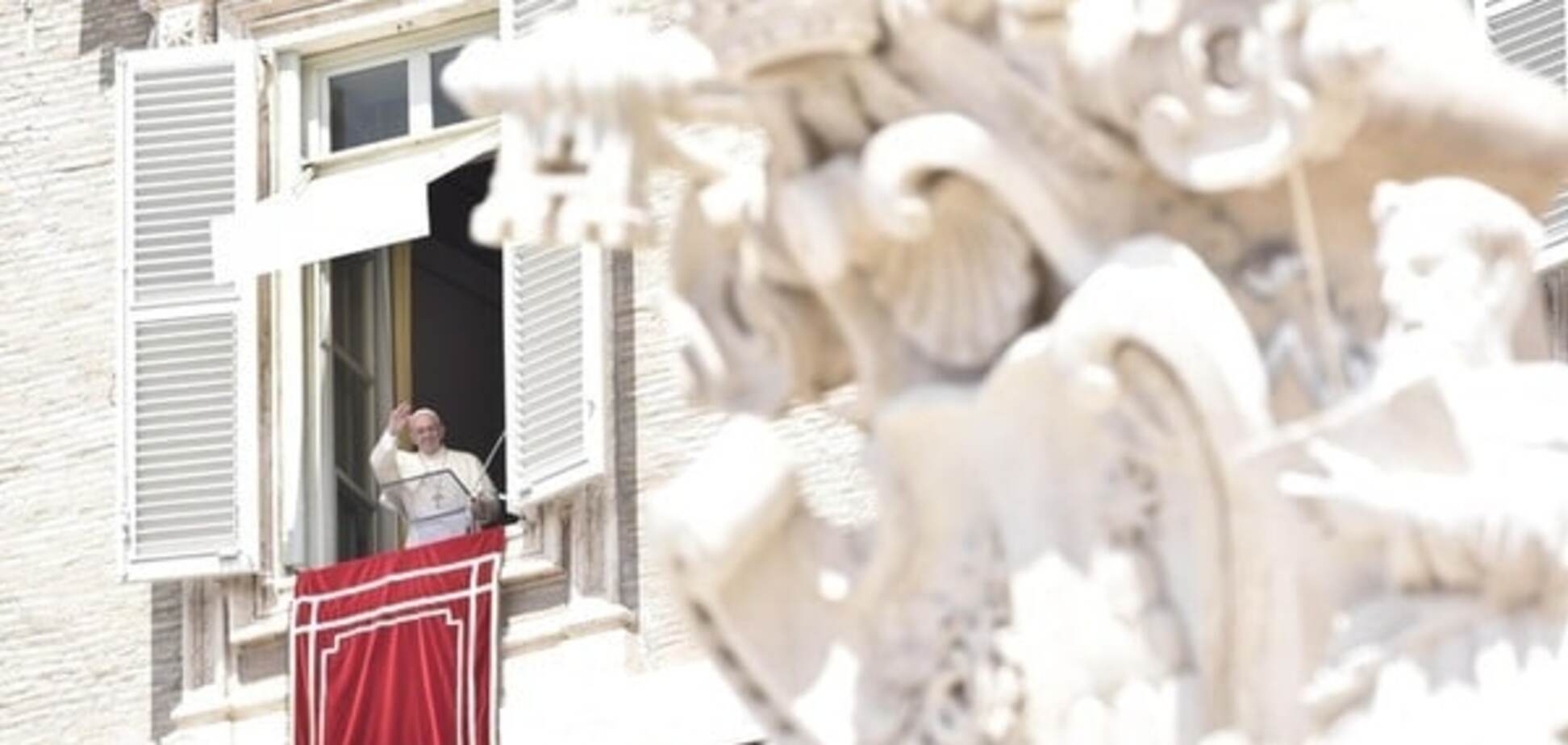Папа Франциск привітав всіх мам зі святом
