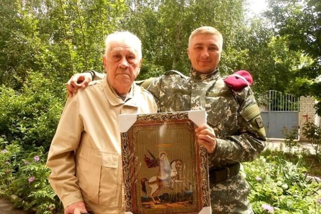 Две войны - два ветерана: сеть тронули истории героев Второй мировой и АТО на Донбассе
