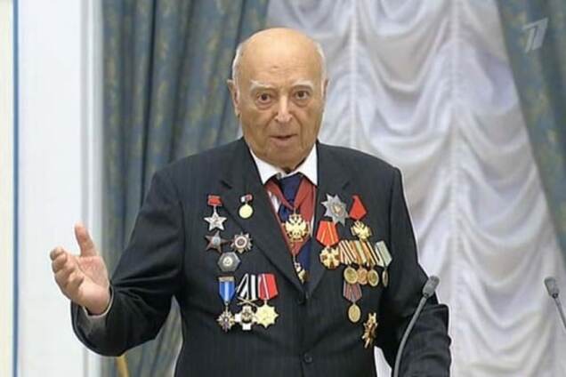 Владимир Этуш