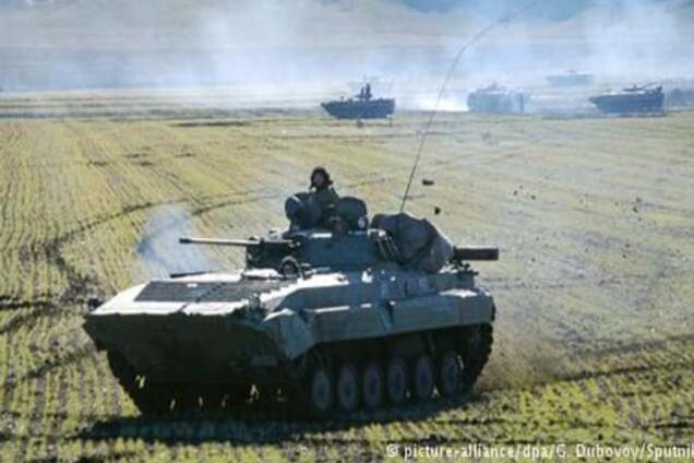 Тристороння група у Мінську обговорила активізацію обстрілів на Донбасі