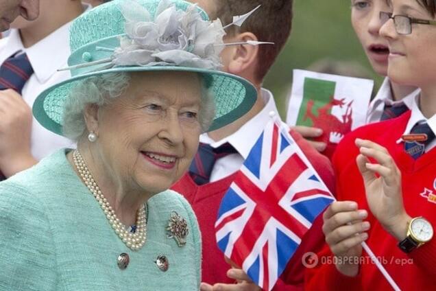 Елизавета II