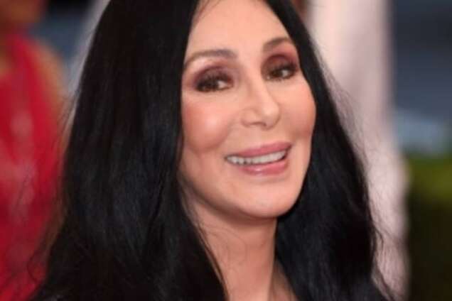 У Шер прокомментировали предсмертное состояние певицы